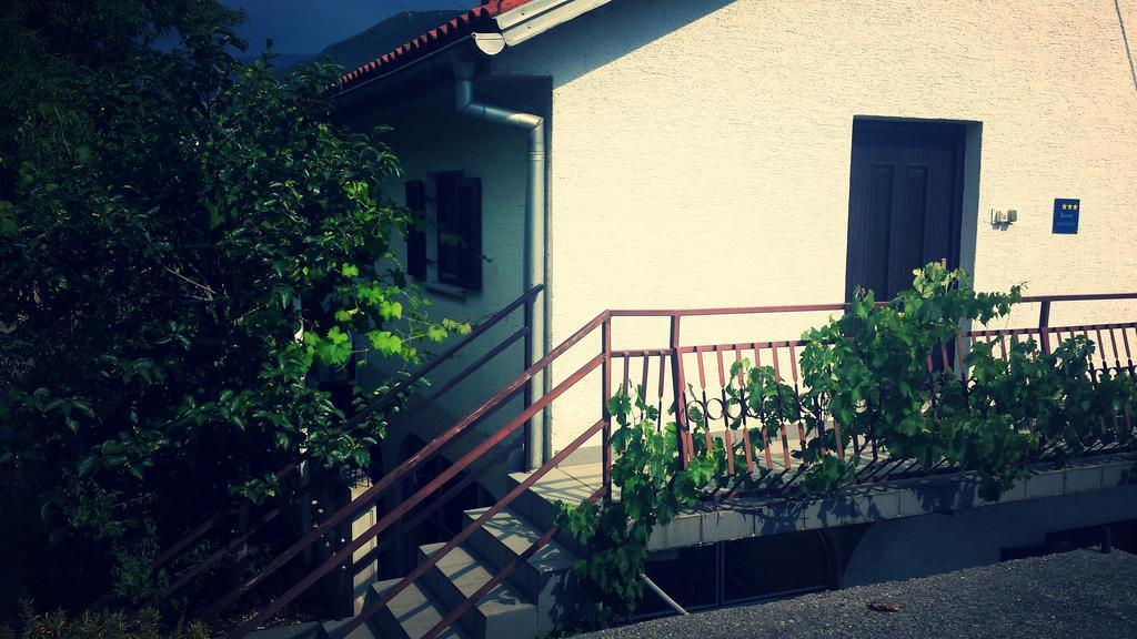 Apartmani Cempres Senj Zengg Szoba fotó