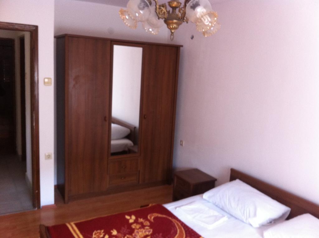 Apartmani Cempres Senj Zengg Szoba fotó
